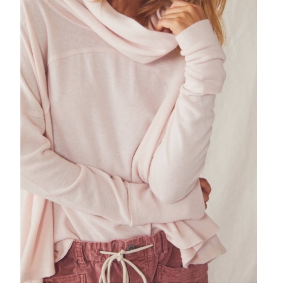 Free People Cozy Time Funnel Top